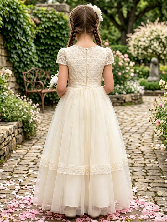 Vintage Lace Short Sleeve A Line Round Neck Tiered Tulle Flower Girl Dress Wedding