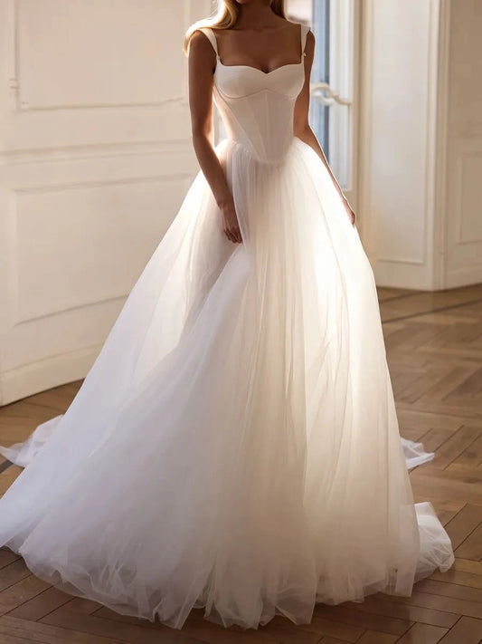 Romantic A-Line Sweetheart Sleeveless Lace-Up Back Floor-Length Wedding Dress