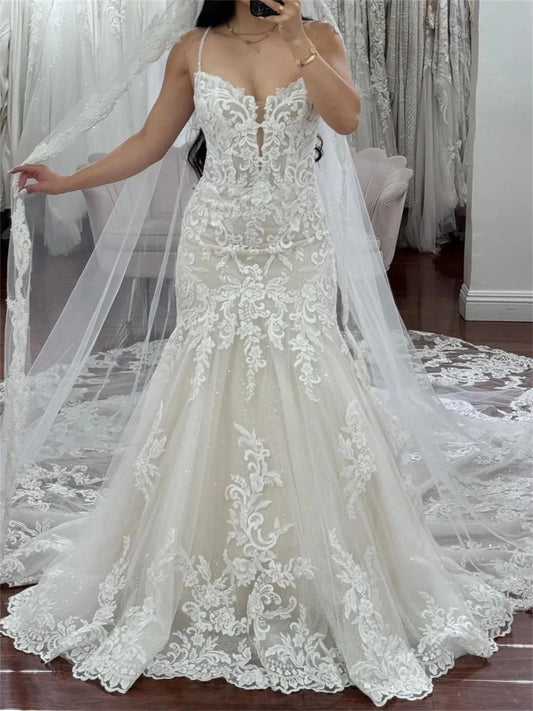 Romantic Mermaid Sweetheart Spaghetti Straps Fitted Back Floor Length Wedding Dress