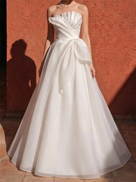 Elegant A-Line Strapless Sleeveless Lace-Up Back Floor-Length Wedding Dress