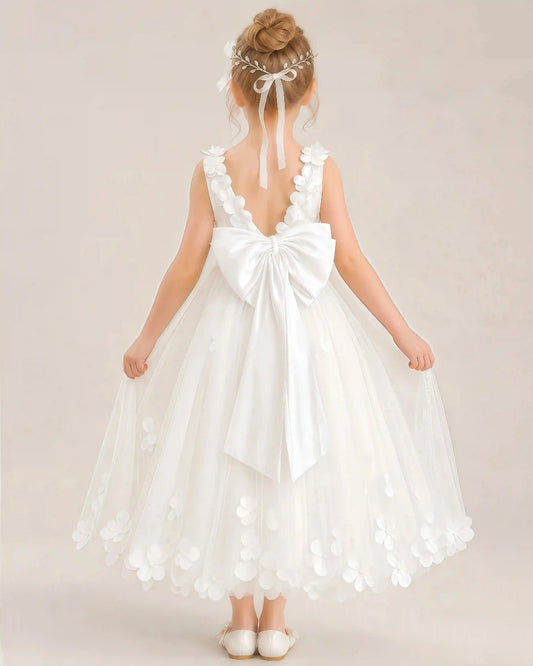 Elegant A-Line Round Neck Sleeveless V-Back Bow Maxi Flower Girl Dress