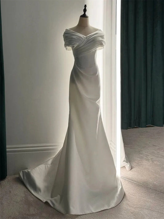 Elegant Mermaid Off Shoulder Short Sleeve Fitted Back Train Wedding Dress