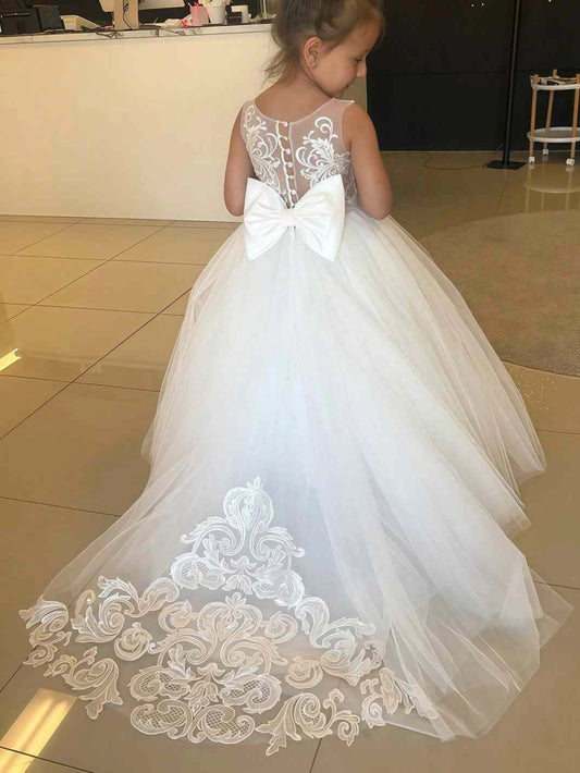 Elegant Ball Gown Bateau Neck Sleeveless Illusion Back Floor?Length First Communion Dress