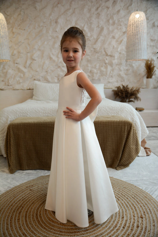 Elegant A?Line Round Neck Sleeveless Lace Back Floor?Length First Communion Dress