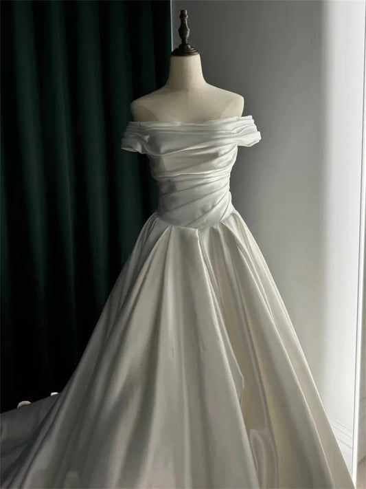 Elegant Ball Gown Off Shoulder Short Sleeve Fitted Back Floor Length Wedding Dress