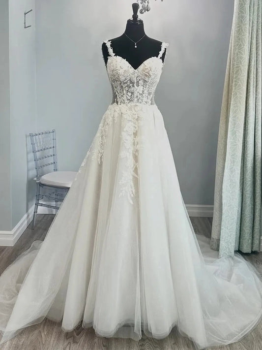 Romantic A Line Sweetheart Sleeveless Illusion Back Floor Length Wedding Dress