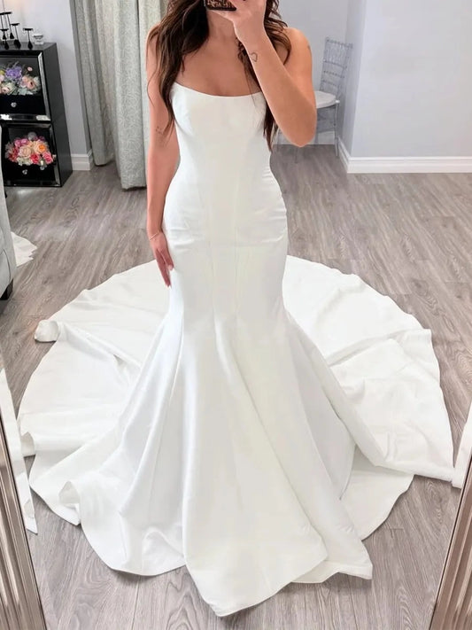 Elegant Mermaid Square Neck Strapless Button Back Floor Length Wedding Dress
