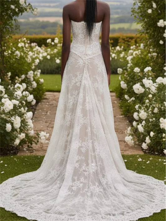Romantic A-Line Sweetheart Sleeveless Straight-Back Floor-Length Lace Wedding Dress