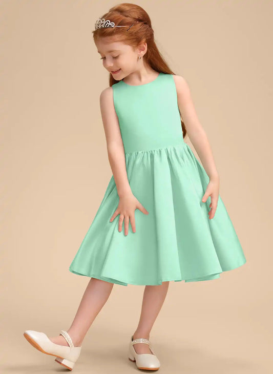 Elegant A Line Round Neck Sleeveless Bow Cutout Back Knee Length Flower Girl Dress